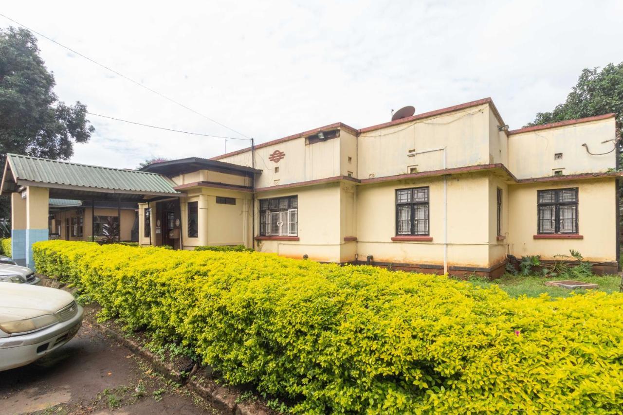 Impala Hotel Parklands Nairobi Exterior photo